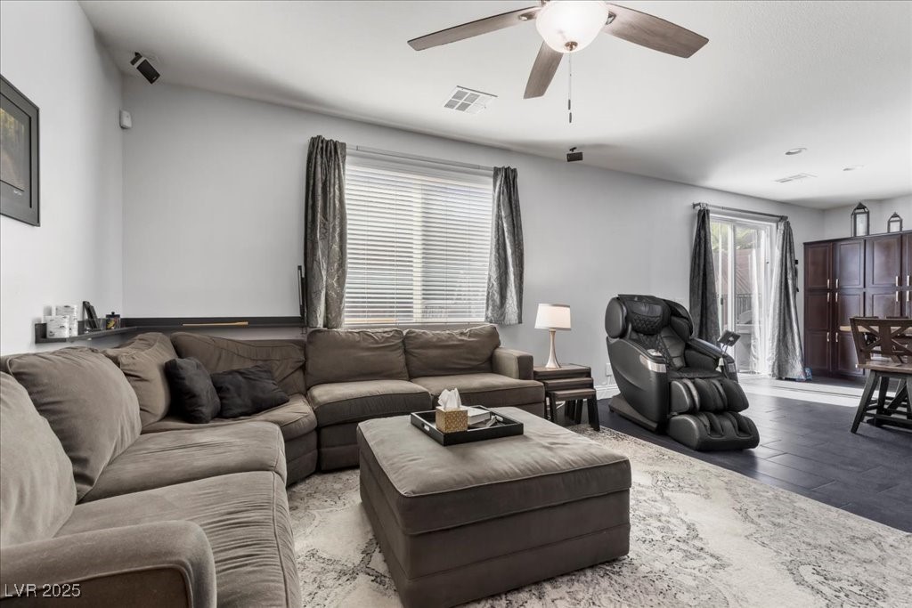 6857 Stone Tower Court Property Photo 20