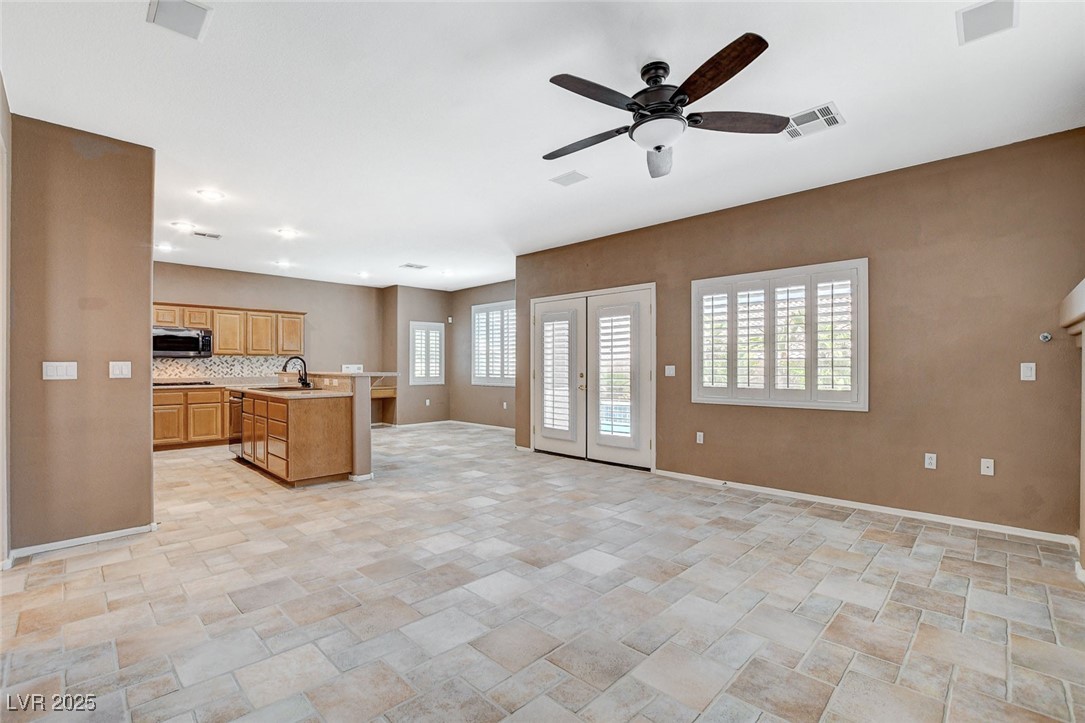 10608 Trussell Street Property Photo 16