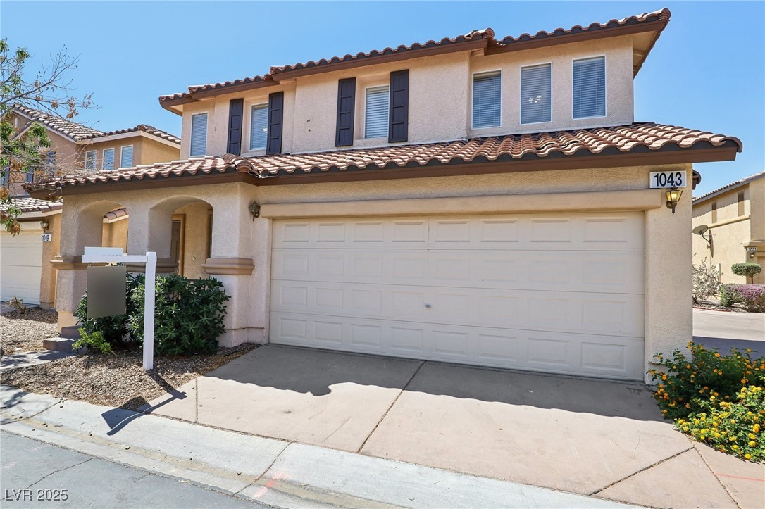 1043 Monte De Oro Avenue Property Photo 1