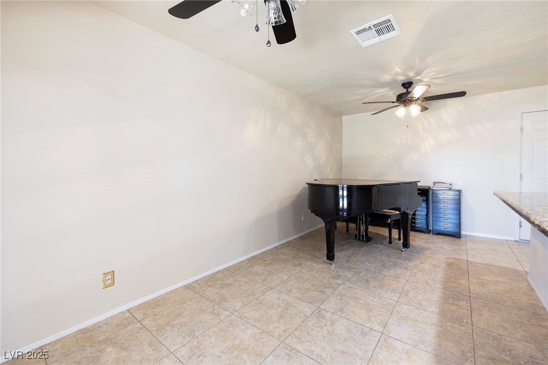 616 Fernbrook Drive Property Photo 14