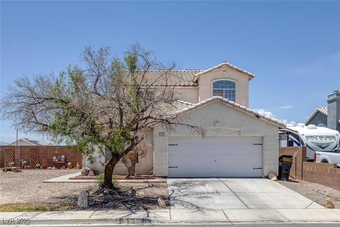 2147 Bridle Wreath Lane Property Photo 2