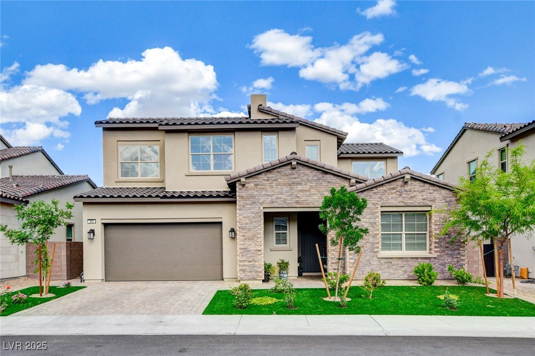 350 Gandara Street Property Photo 1