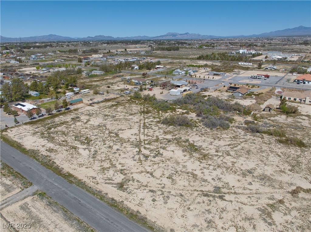 4230 East Paiute Boulevard Property Photo 6