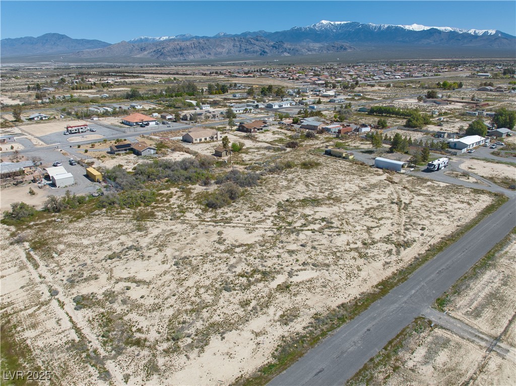 4230 East Paiute Boulevard Property Photo 9