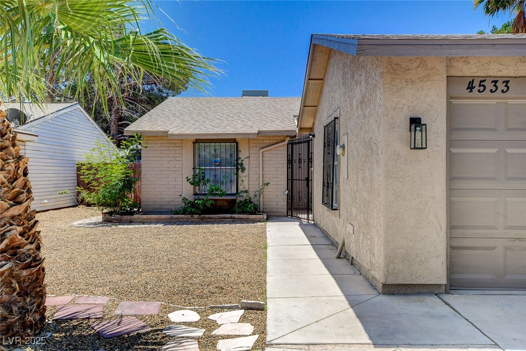4533 Diamond Head Drive Property Photo 3