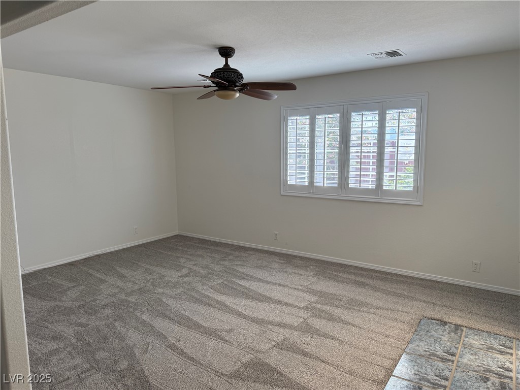 311 Glenoaks Street Property Photo 17