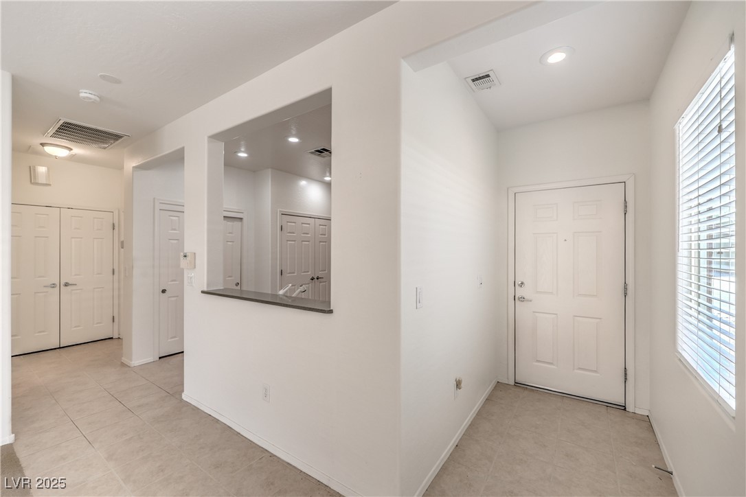 2550 Evening Twilight Avenue Property Photo 3