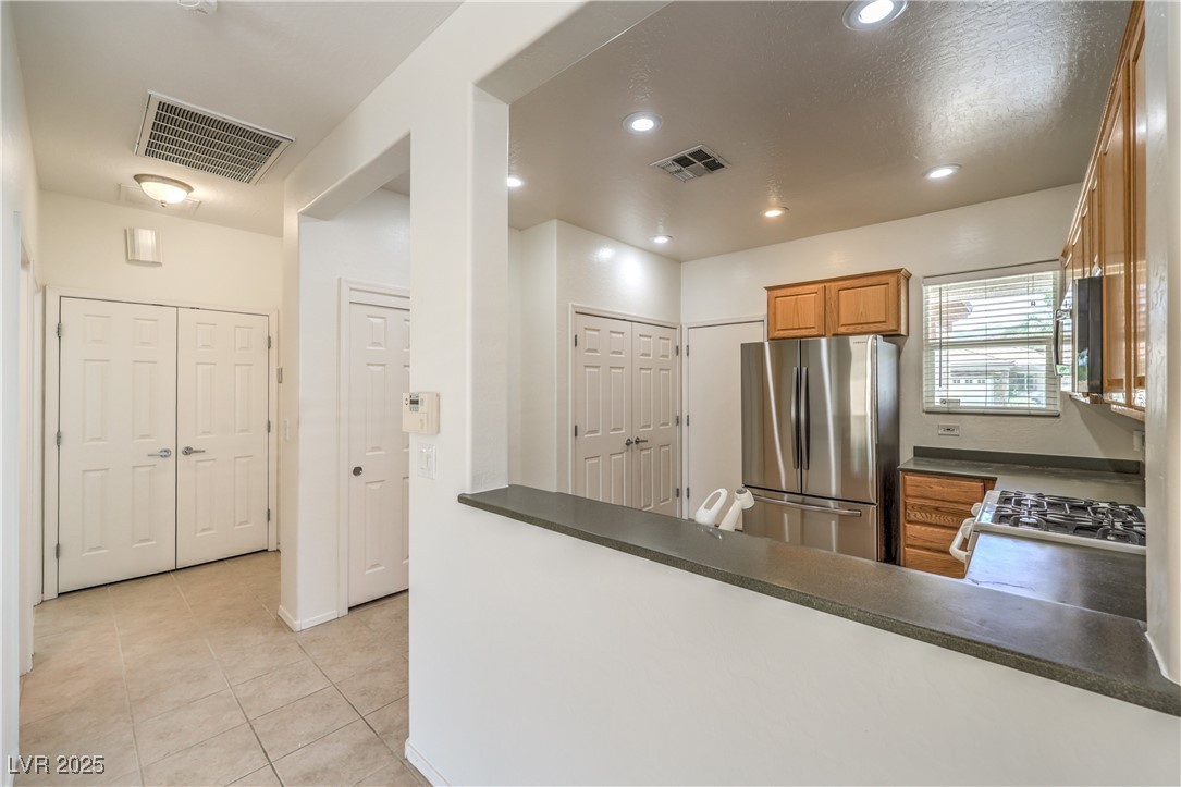 2550 Evening Twilight Avenue Property Photo 10