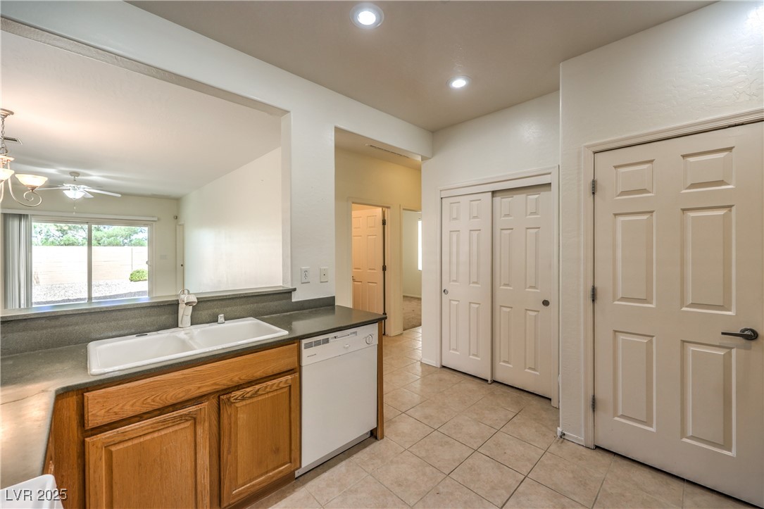 2550 Evening Twilight Avenue Property Photo 14