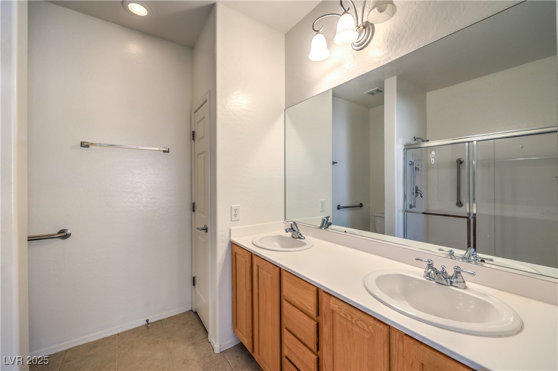 2550 Evening Twilight Avenue Property Photo 19