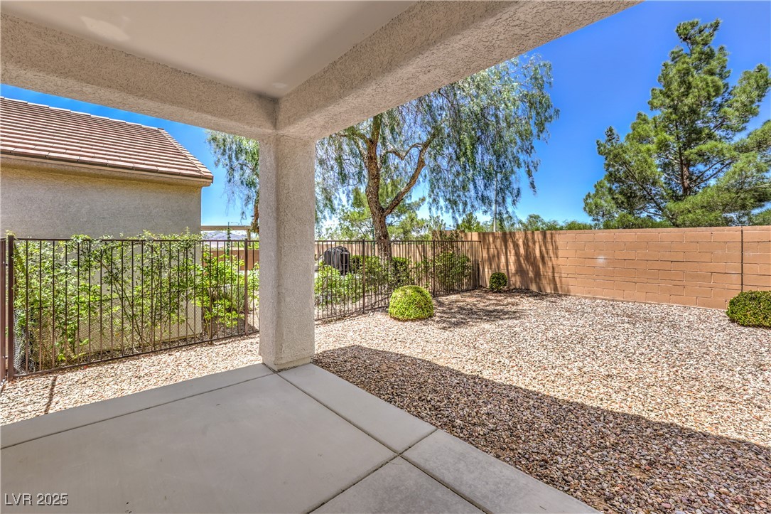2550 Evening Twilight Avenue Property Photo 29