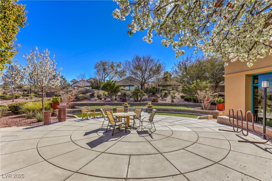 2550 Evening Twilight Avenue Property Photo 44