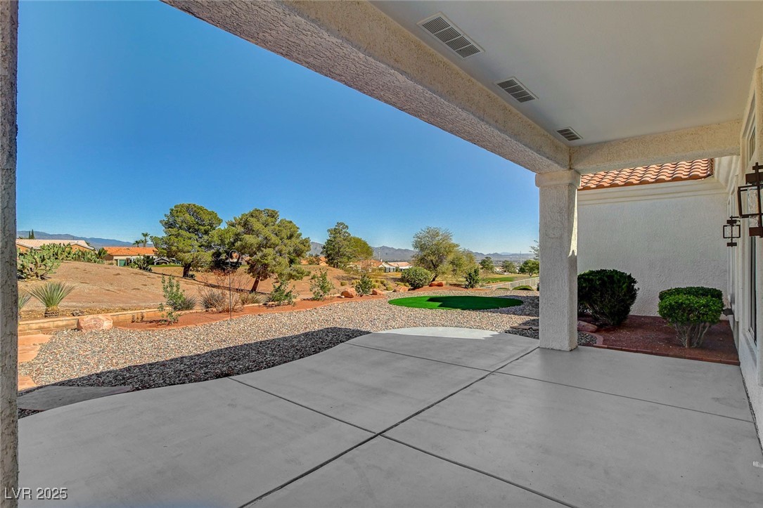 10100 Folsom Drive Property Photo 46