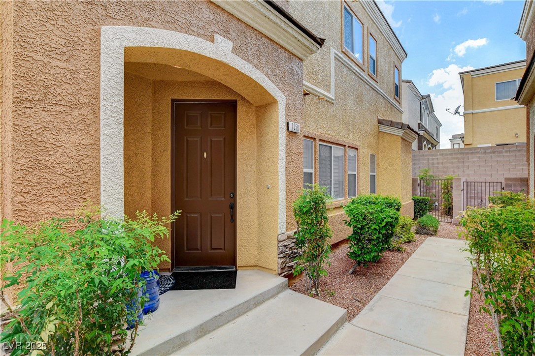 9303 Gilcrease Avenue 1056 Property Photo 2