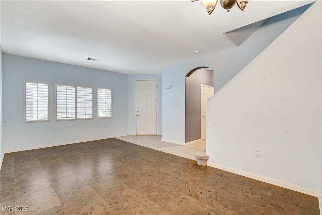 9303 Gilcrease Avenue 1056 Property Photo 6