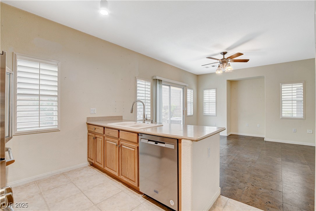 9303 Gilcrease Avenue 1056 Property Photo 15