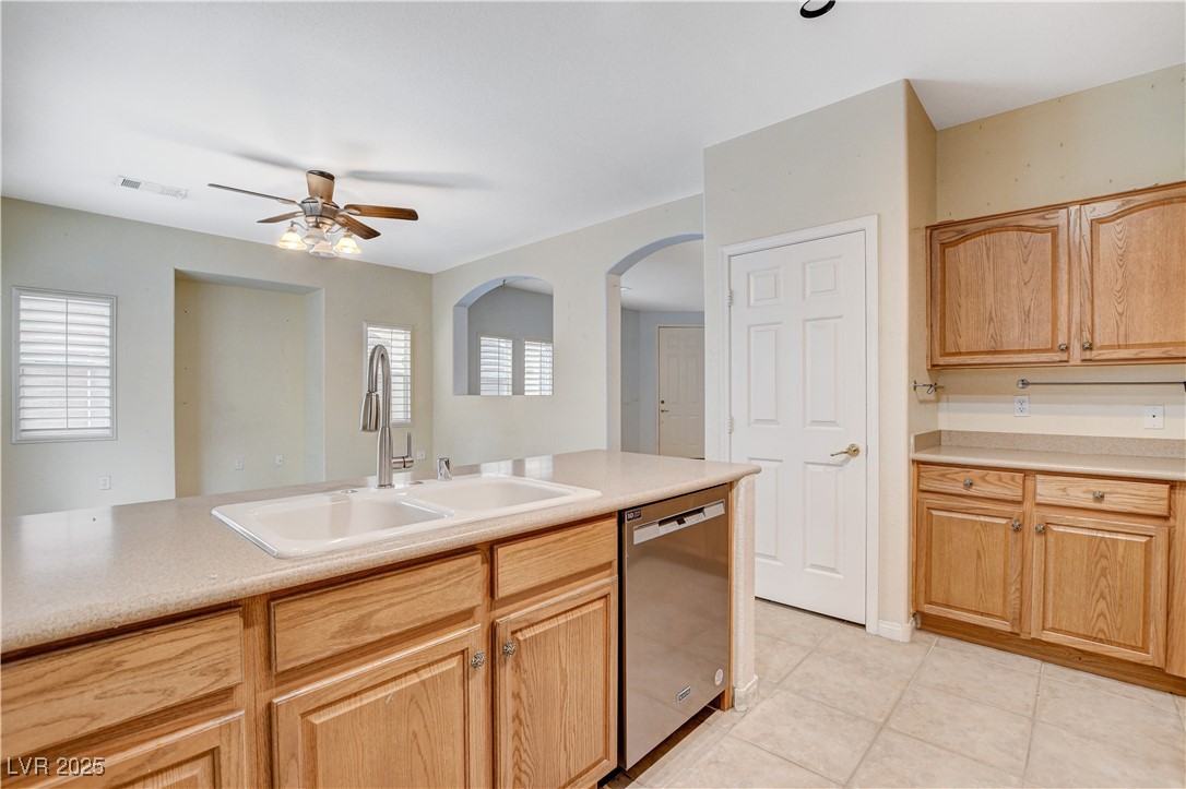 9303 Gilcrease Avenue 1056 Property Photo 17