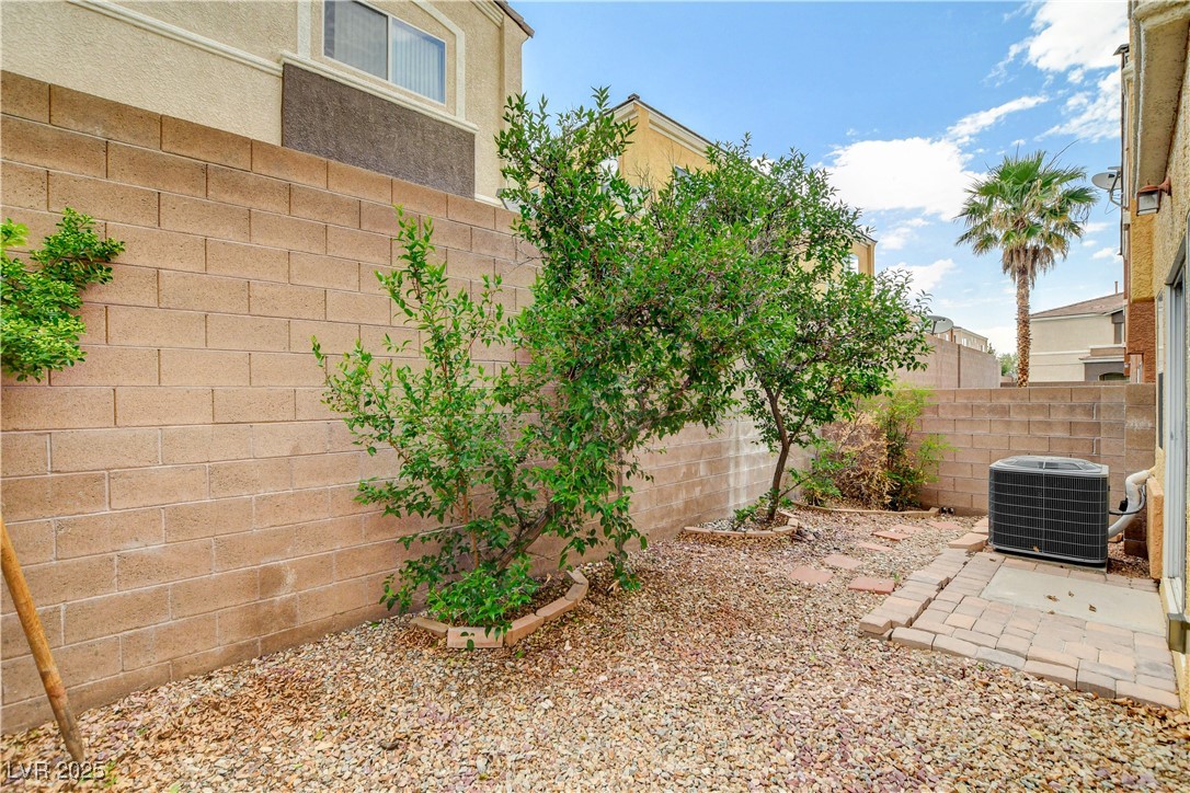 9303 Gilcrease Avenue 1056 Property Photo 38