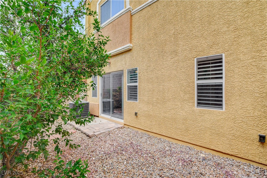 9303 Gilcrease Avenue 1056 Property Photo 39
