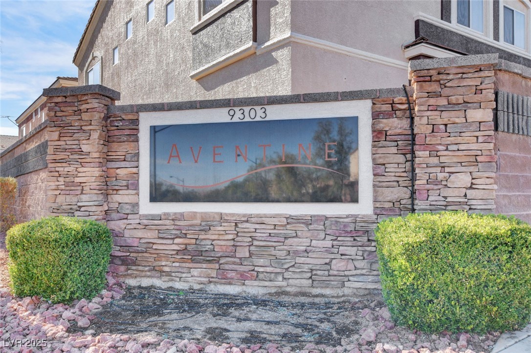 9303 Gilcrease Avenue 1056 Property Photo 54