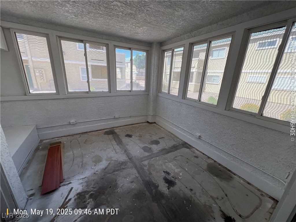 1533 Linnbaker Lane 104 Property Photo 12