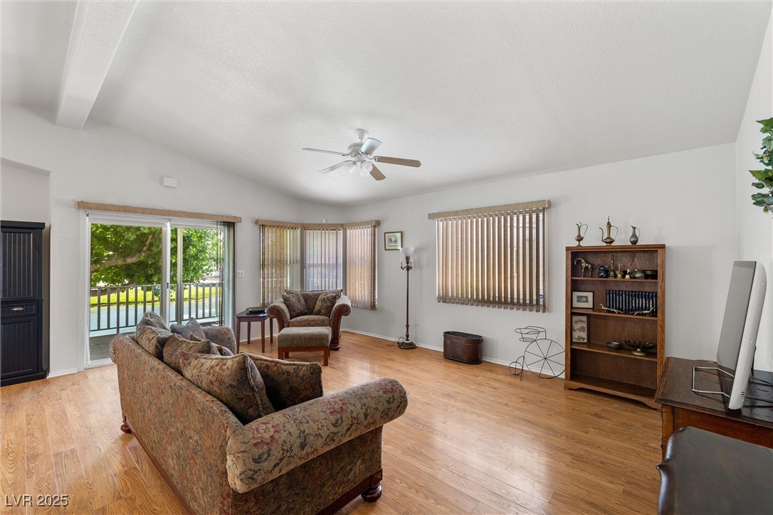 800 Montecito Drive Property Photo 9