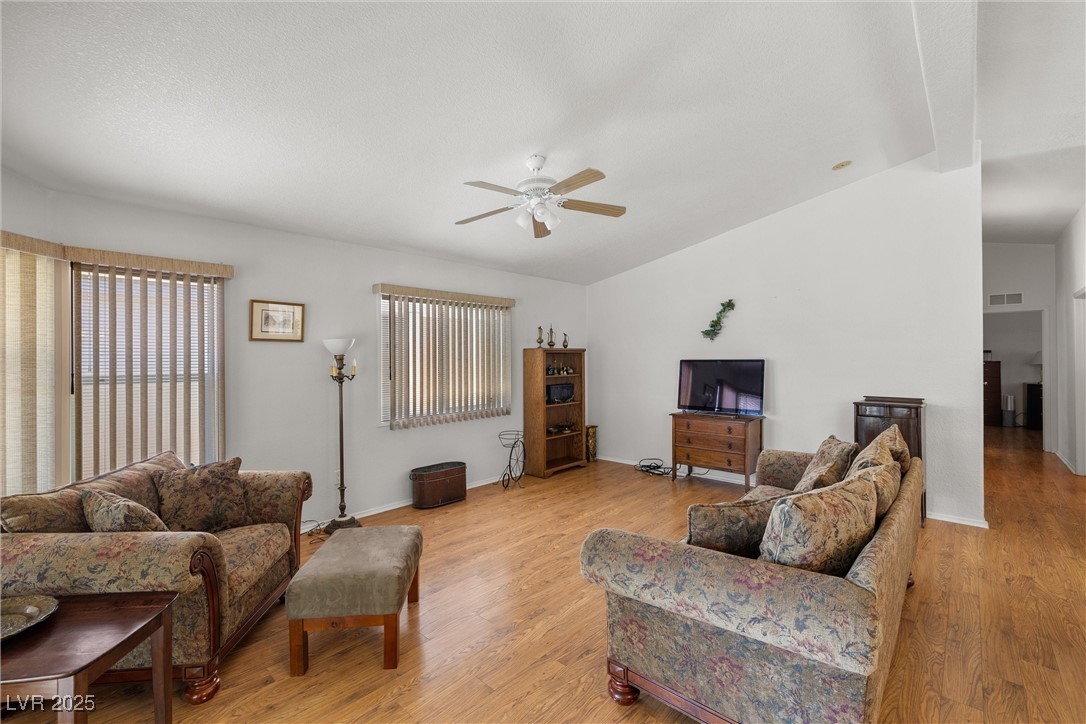 800 Montecito Drive Property Photo 10