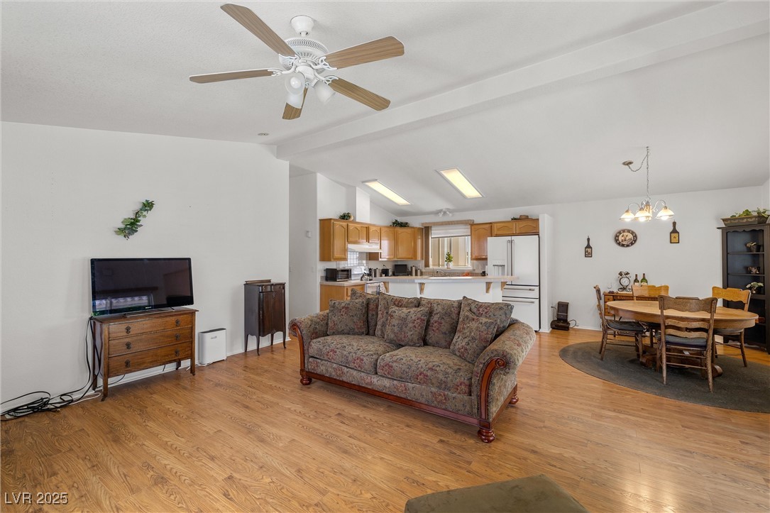 800 Montecito Drive Property Photo 11