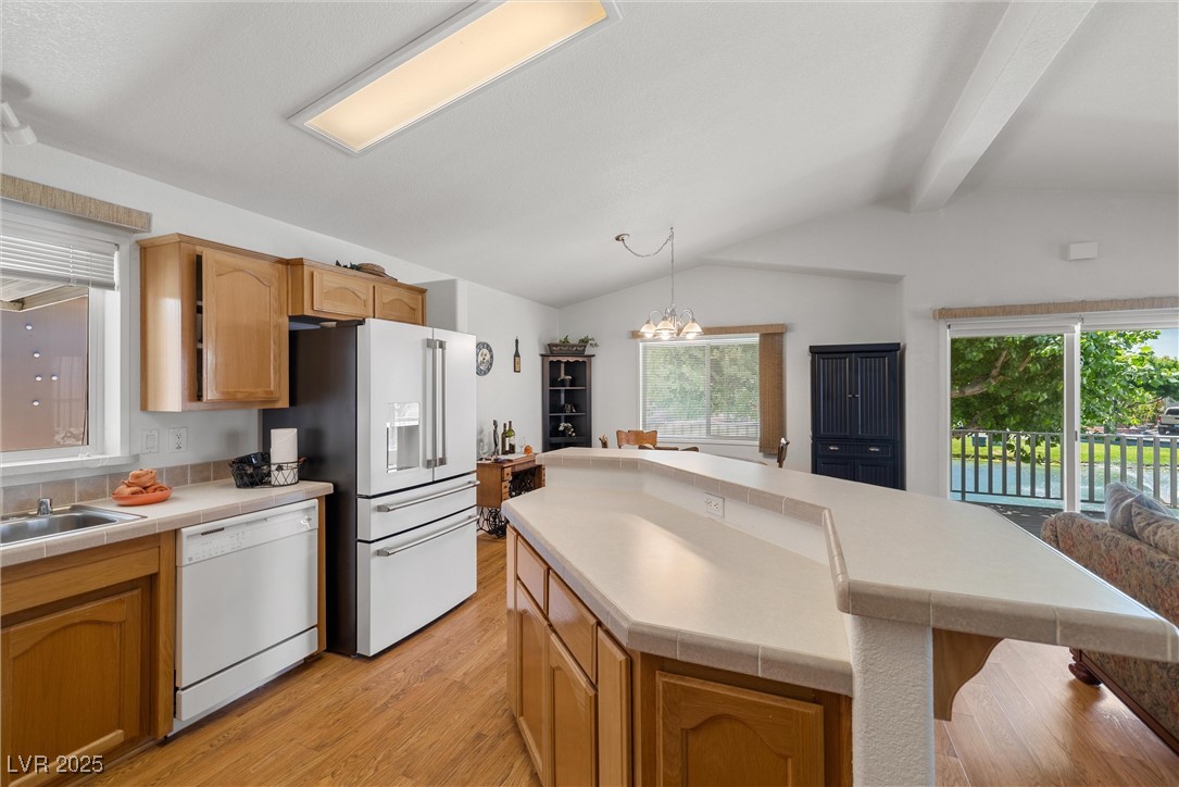 800 Montecito Drive Property Photo 17