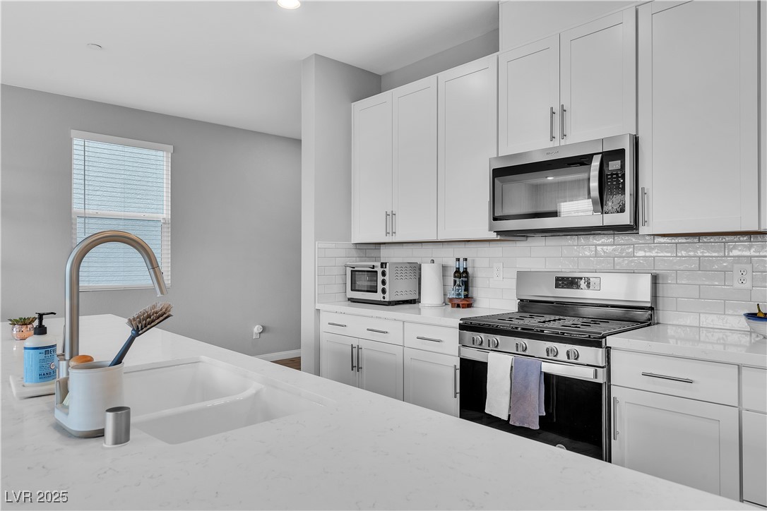 10836 Montana Blanca Avenue Property Photo 11