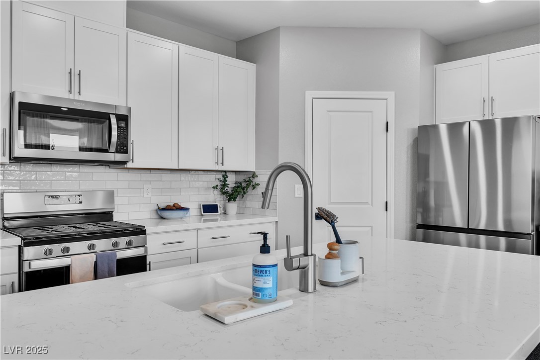 10836 Montana Blanca Avenue Property Photo 16