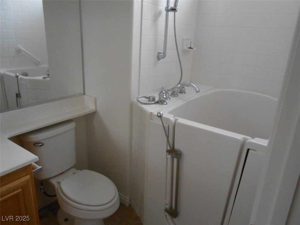11026 Ashboro Avenue Property Photo 9