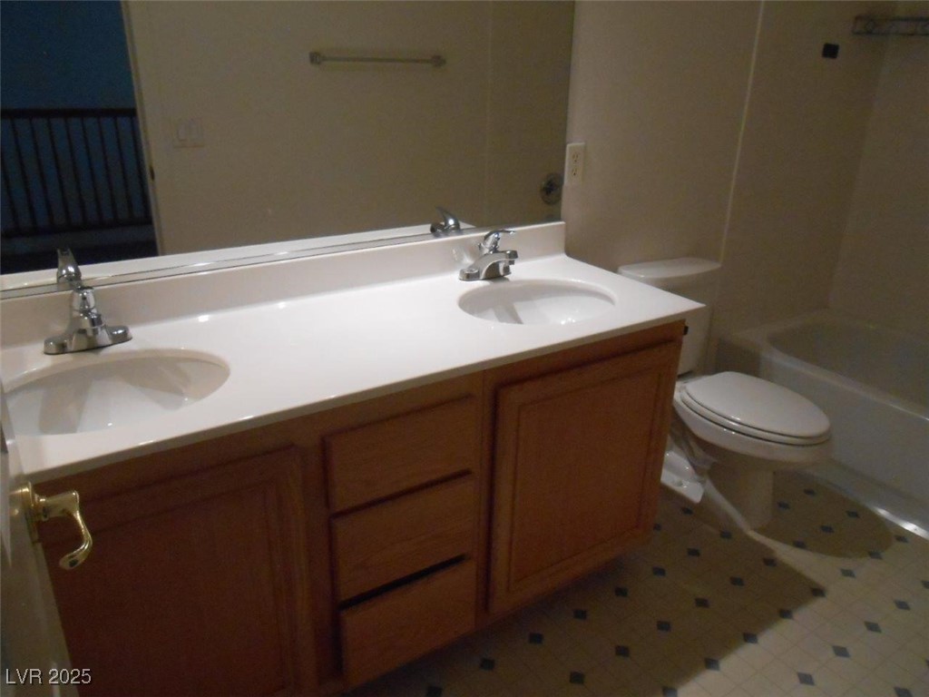 11026 Ashboro Avenue Property Photo 21