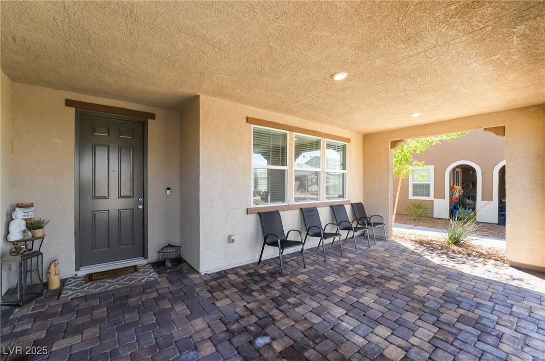 3221 Pergusa Drive Property Photo 4