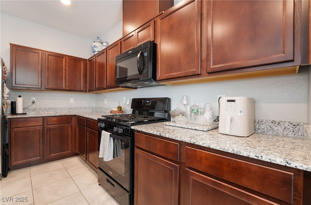 3221 Pergusa Drive Property Photo 15