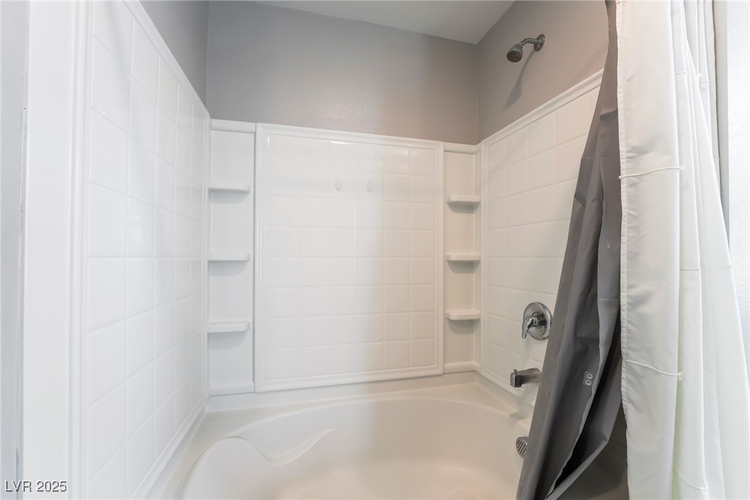 3221 Pergusa Drive Property Photo 24
