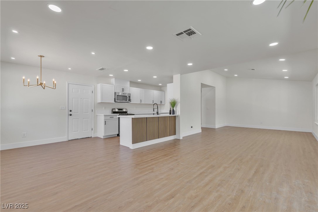 5079 Reno Court Property Photo 6