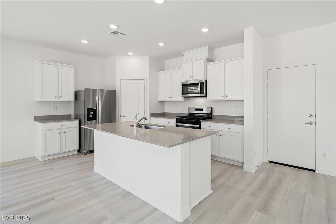 6712 Violet Cascade Avenue Property Photo 12