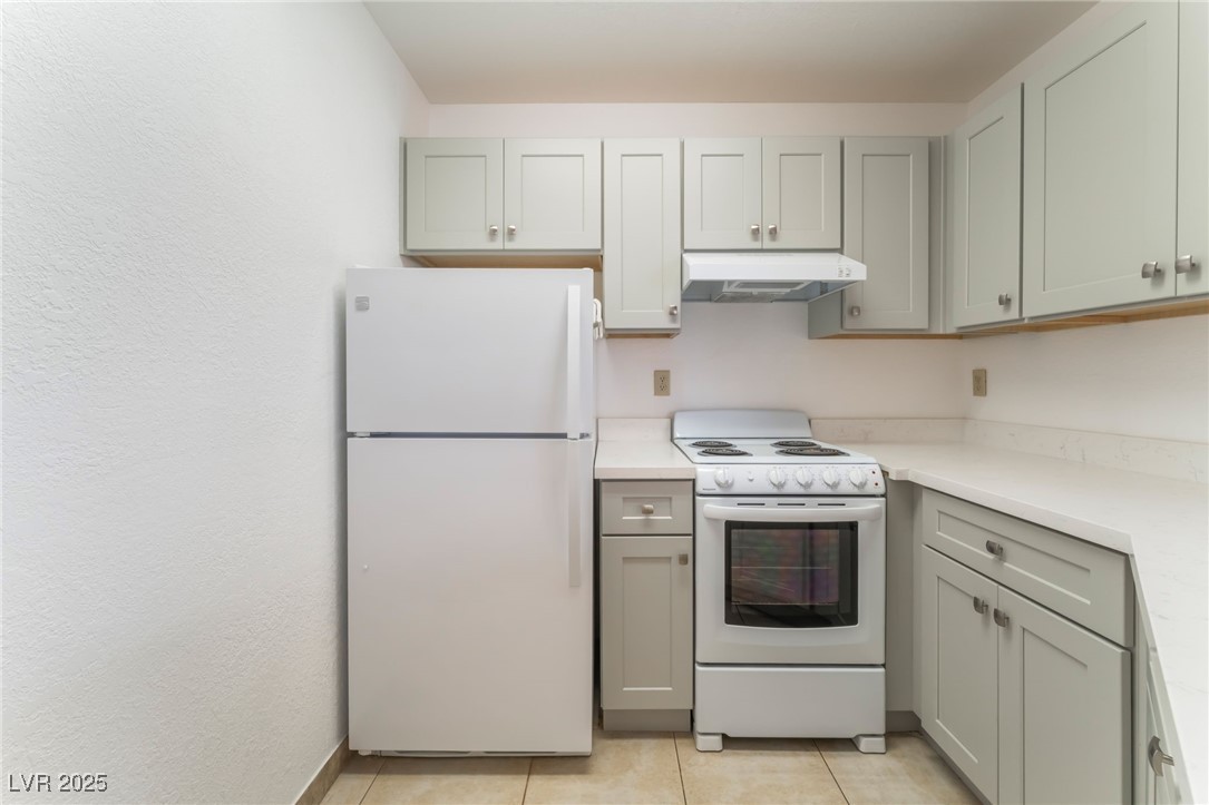 440 Elm Drive 103 Property Photo 8