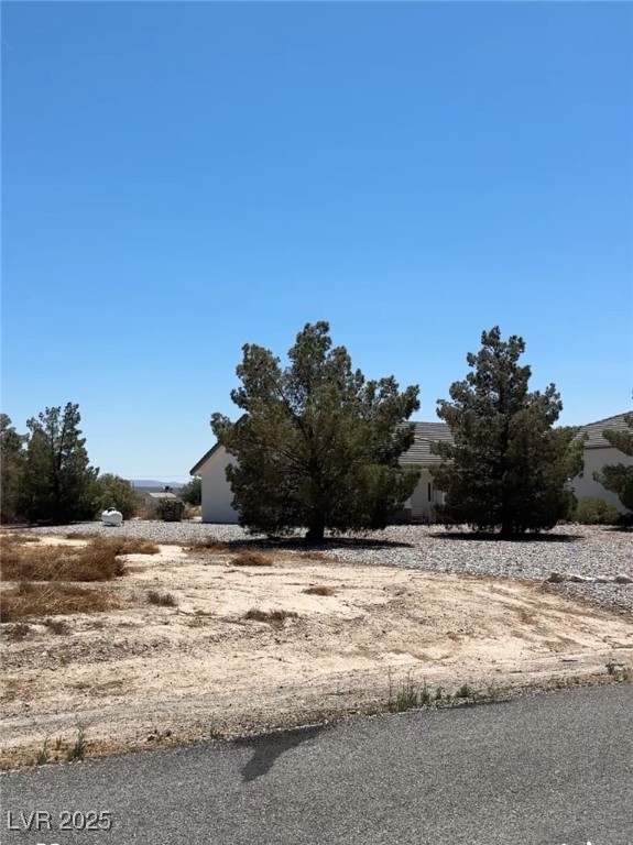 3421 Sagebrush Avenue Property Photo 2