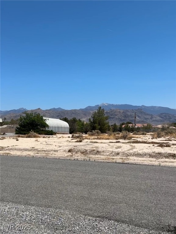 3421 Sagebrush Avenue Property Photo 3
