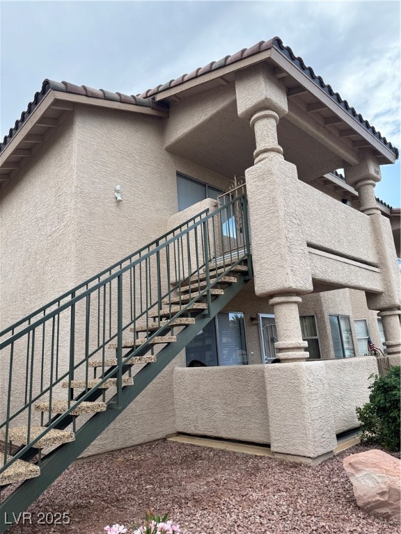 1320 Driscoll Drive 202 Property Photo 1