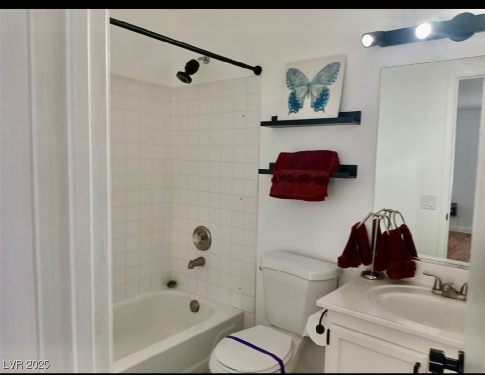 1320 Driscoll Drive 202 Property Photo 12