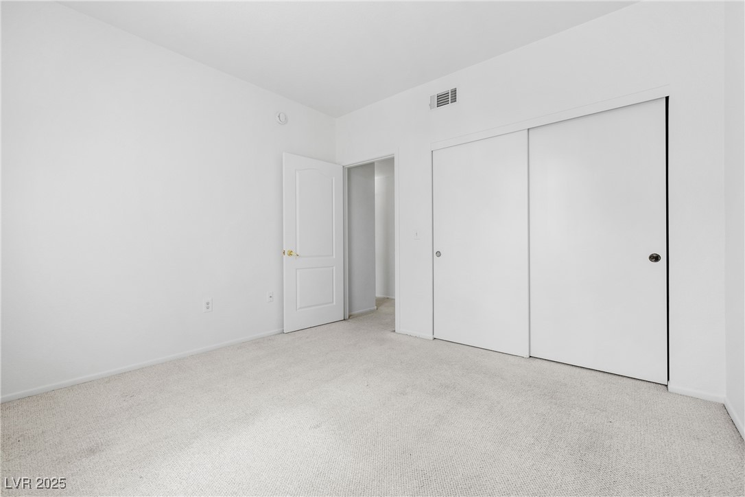 1830 North Buffalo Drive 2014 Property Photo 20