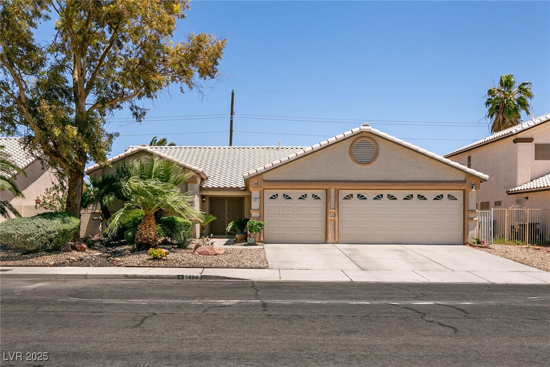 5824 Kane Holly Street Property Photo 1