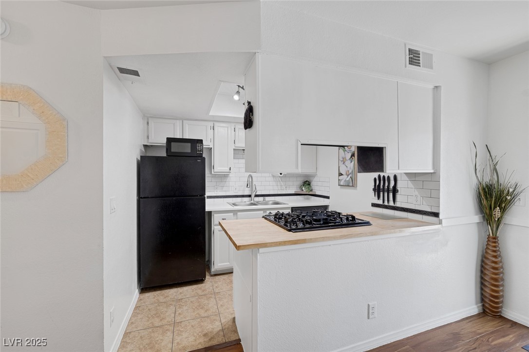 526 Sellers Place Property Photo 13