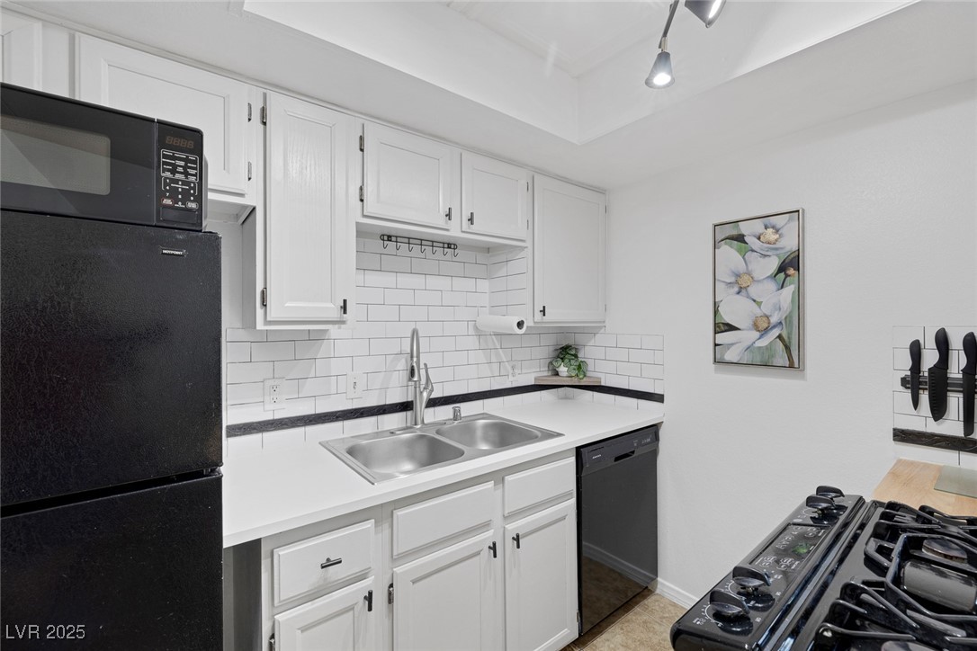 526 Sellers Place Property Photo 14