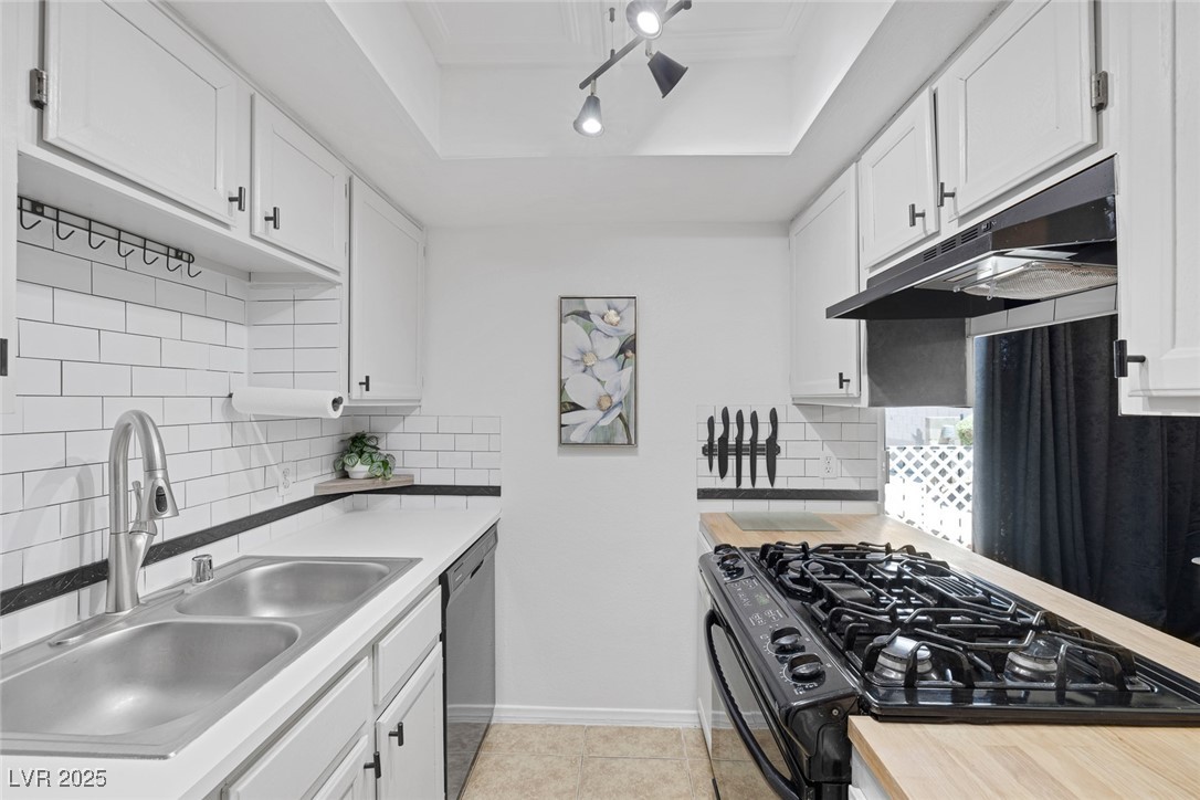 526 Sellers Place Property Photo 15