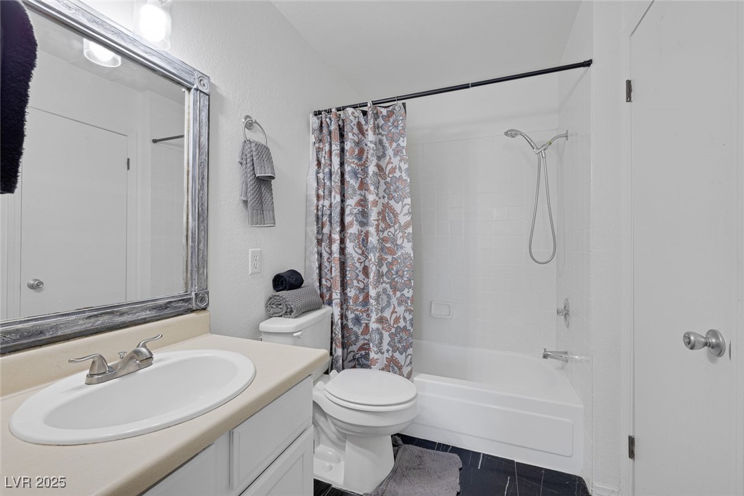 526 Sellers Place Property Photo 27