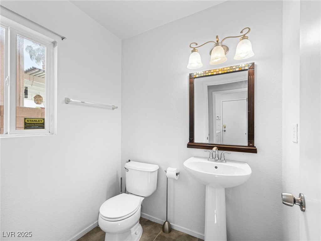 8733 Country Pines Avenue Property Photo 22